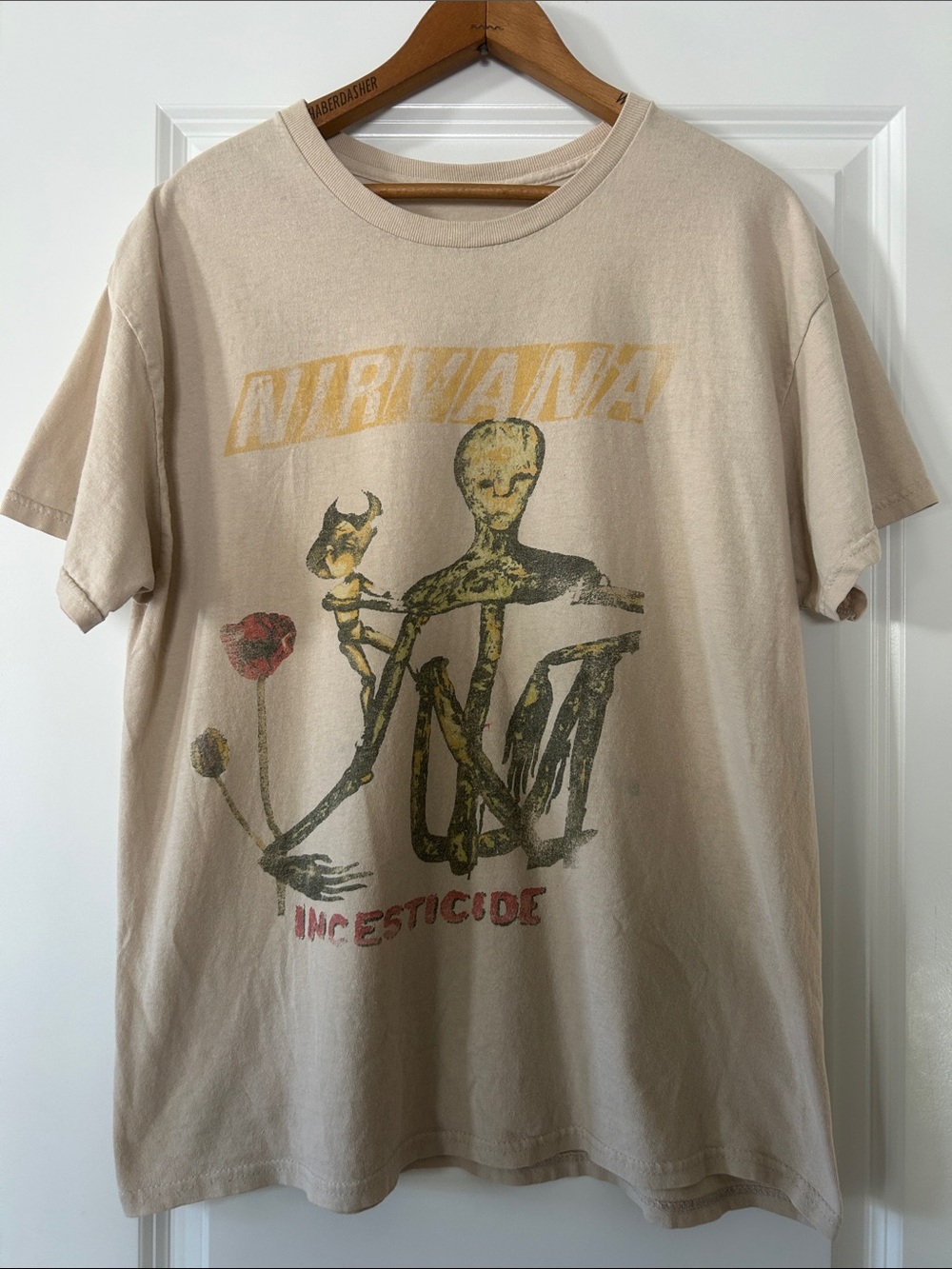Nirvana brand NIRVANA Incesticide T-Shirt Sz L w MEASUREMENTS Sand Color